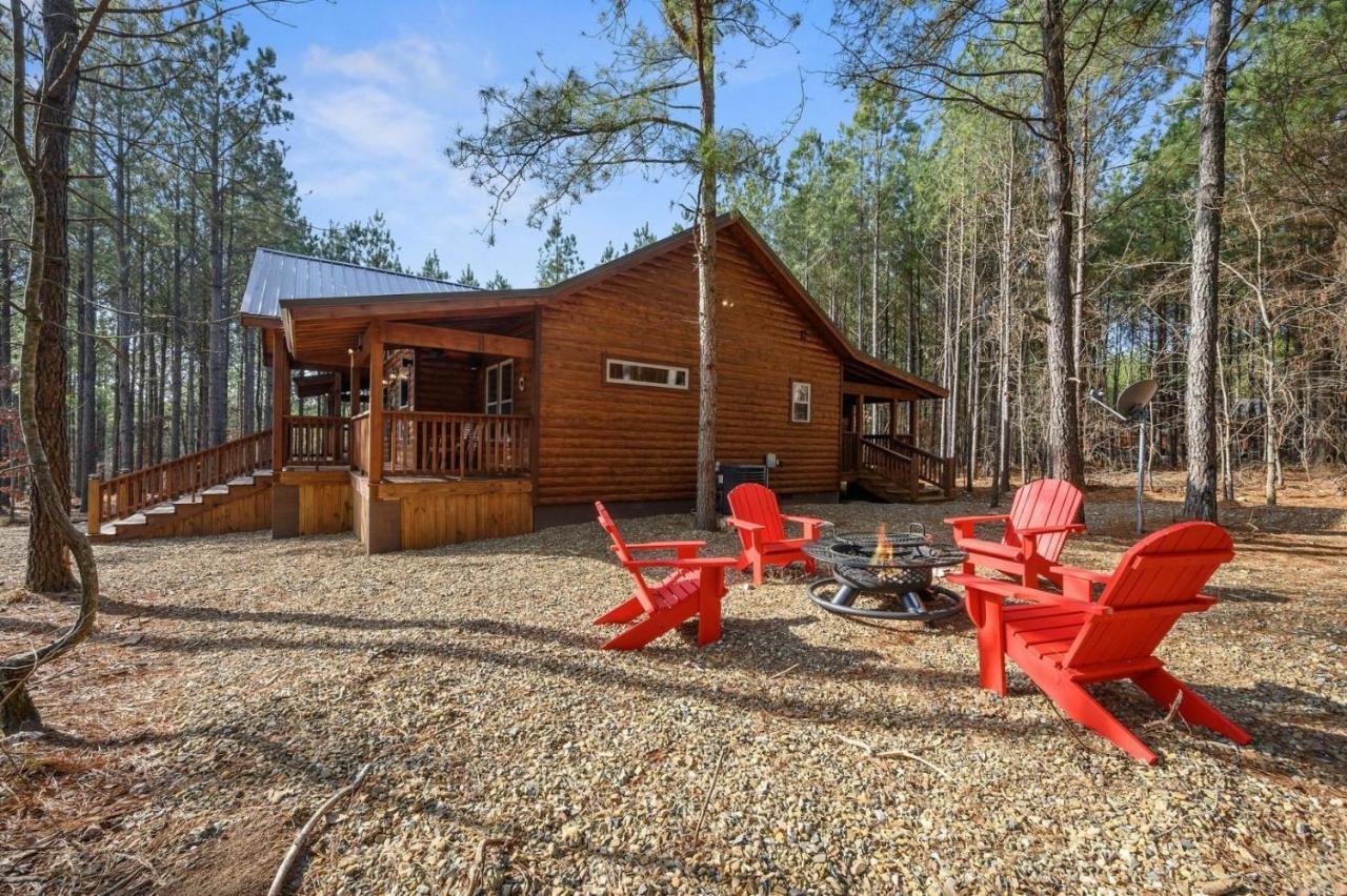 Large Luxury 2Br Cabin W Hot Tub Double Trouble Was Designed For Fun Comfort And Memories Minutes From Buzzling Hochatown And Beautiful Beaver Bend State Park Broken Bow Extérieur photo