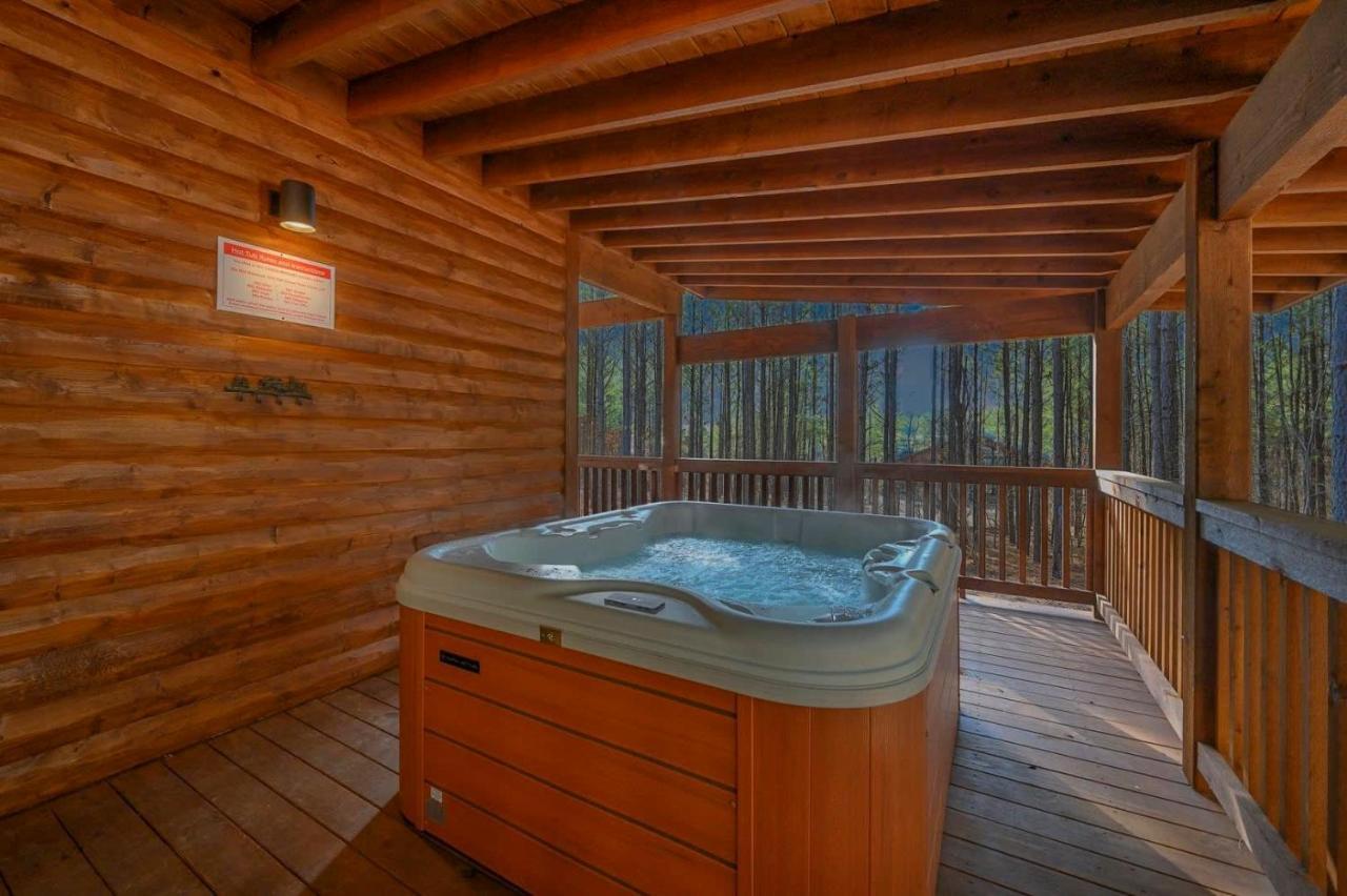 Large Luxury 2Br Cabin W Hot Tub Double Trouble Was Designed For Fun Comfort And Memories Minutes From Buzzling Hochatown And Beautiful Beaver Bend State Park Broken Bow Extérieur photo
